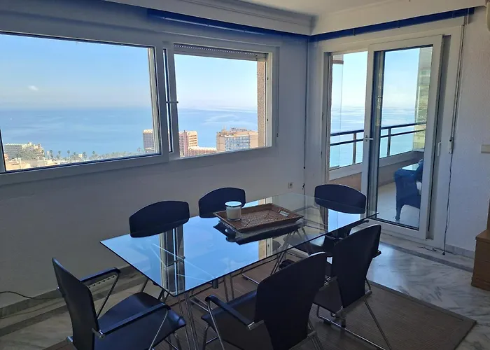 Beachfront Complex El Coloso Views,Pools,Parking Benalmadena Costa