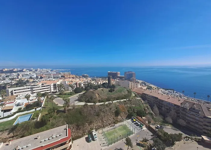 Beachfront Complex El Coloso Views,Pools,Parking Benalmadena Costa